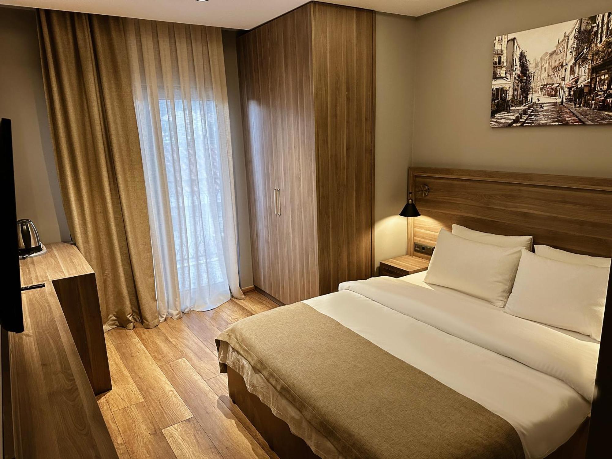 Viola Hotel Budva Exterior photo